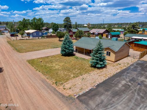 2210 Sitgreaves Dr, Overgaard, AZ, 85933-5069 | Card Image