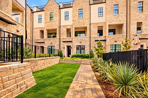 645 Dalton Ln, Irving, TX, 75039-3106 | Card Image