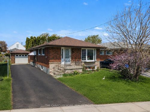 196 Tuxedo Ave S, Hamilton, ON, L8K2S4 | Card Image