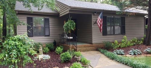 353 Tall Oaks Trl, Fort Mill, SC, 29715-8994 | Card Image
