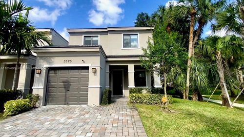 3525 Nw 1st St, Pompano Beach, FL, 33069-2731 | Card Image