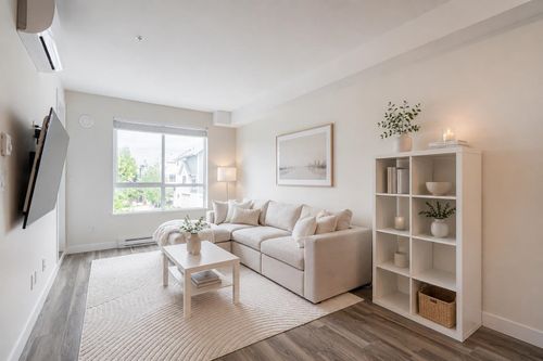 211-20356 72b Ave, Langley, BC, V2Y4J9 | Card Image