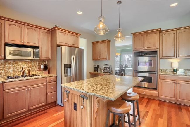 509 Sword Dance Pl, House other with 4 bedrooms, 5 bathrooms and 3 parking in Cranberry Twp PA | Image 15