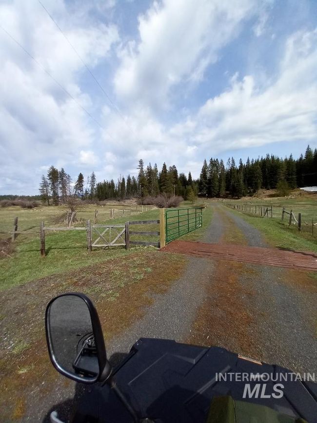 22848 Highway 11, House other with 3 bedrooms, 2 bathrooms and 4 parking in Weippe ID | Image 50