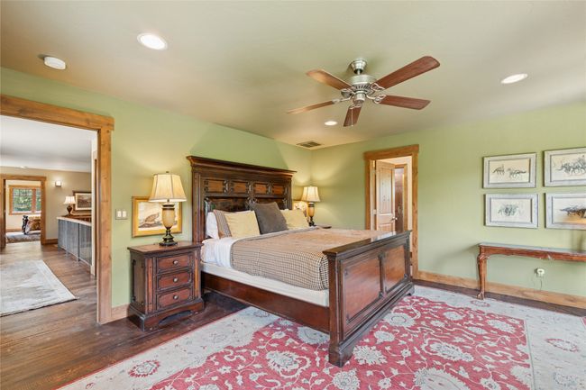 Primary Bedroom | Image 34