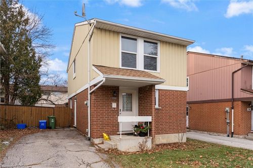 lower-398 E 22nd St, Hamilton, ON, L8V2W4 | Card Image