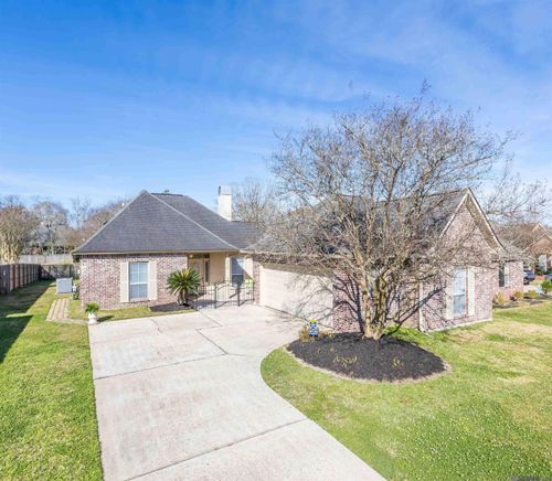 3938 Meadow Ridge Dr, Baton Rouge, LA, 70817-1646 | Card Image