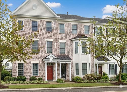 112 Peyton Randolph Dr, Yorktown, VA, 23692-2307 | Card Image