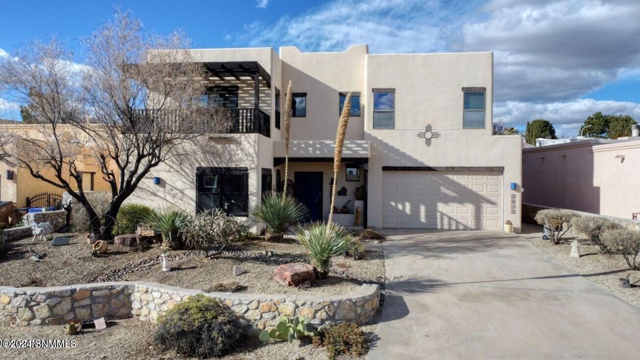 Yellowstone Dr, Las Cruces, NM 88011