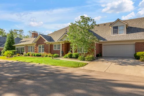 101 Tradition Cir, Lexington, KY, 40509-4492 | Card Image