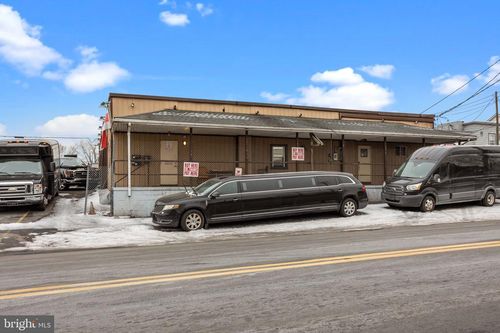 1216 Pembroke Rd, BETHLEHEM, PA, 18017-7133 | Card Image