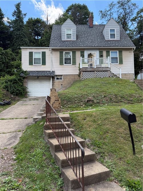9428 Glendale Rd, Pittsburgh, PA, 15235-1601 | Card Image