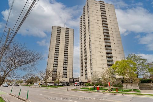 1604-323 Colborne Street, London East, ON, N6B3N8 | Card Image
