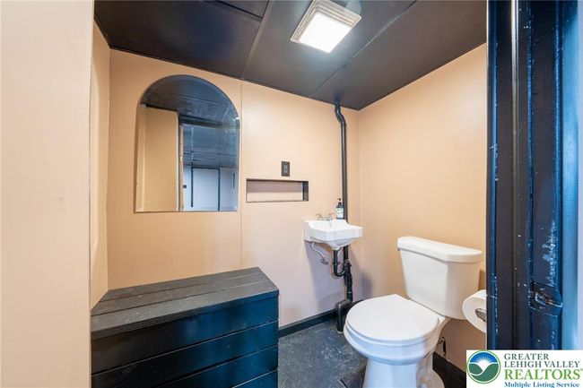 3040 Keystone St, House other with 3 bedrooms, 2 bathrooms and null parking in BETHLEHEM PA | Image 25