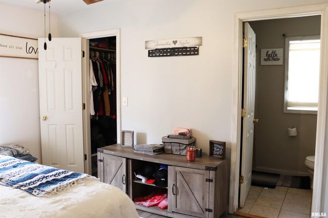 558 E Prospect St, House other with 3 bedrooms, 3 bathrooms and null parking in Farmington IL | Image 23