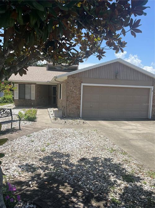 1107 Golf Club Ct, MOUNT DORA, FL, 32757-6319 | Card Image