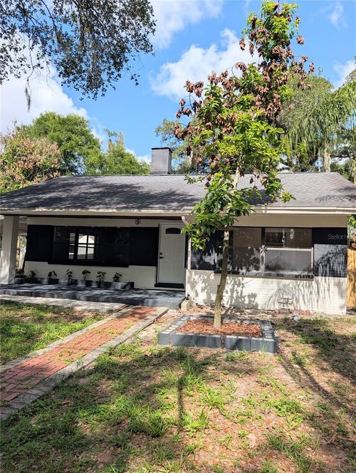 8206 N 19th St, TAMPA, FL, 33604-3574 | Card Image