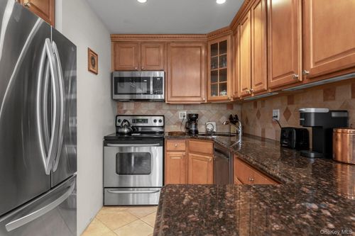 2d-162-11 9th Ave, Beechhurst, NY, 11357-2001 | Card Image