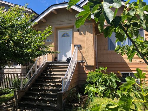 153 Se Marine Dr, Vancouver, BC, V5X2S2 | Card Image