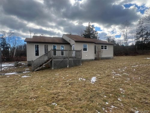 40 Sages Loop, Kerhonkson, NY, 12446-3227 | Card Image