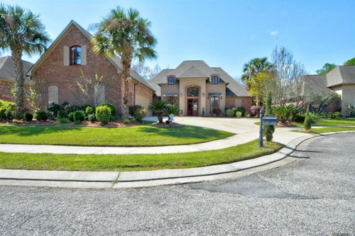17524 W Purple Martin Ct, Baton Rouge, LA, 70816-3625 | Card Image