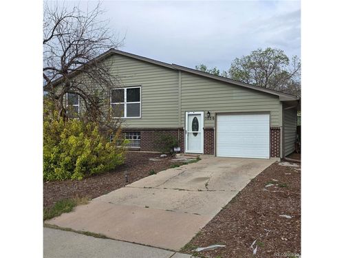 1036 Mobile St, Aurora, CO, 80011 | Card Image