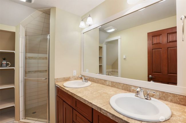 24537 Se 384 Th St, House other with 4 bedrooms, 4 bathrooms and 2 parking in Enumclaw WA | Image 26