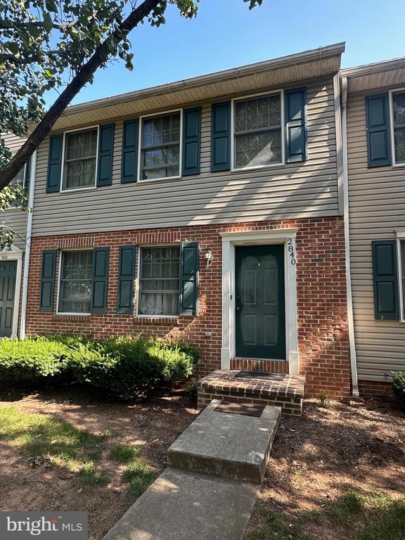 Butternut Ln, York, PA 17408