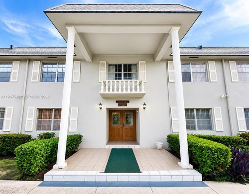 216e-1520 Mckinley St, Hollywood, FL, 33020-3206 | Card Image