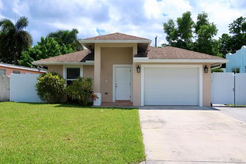 1032 Francis St, West Palm Beach, FL, 33405-2416 | Card Image
