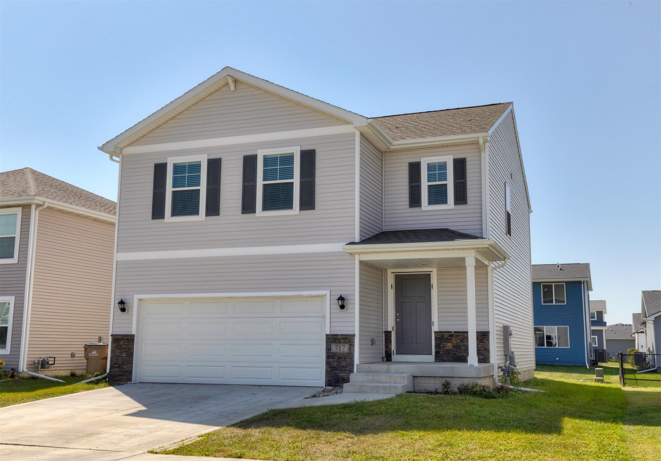 Elizabeth Ln, Bondurant, IA 50035