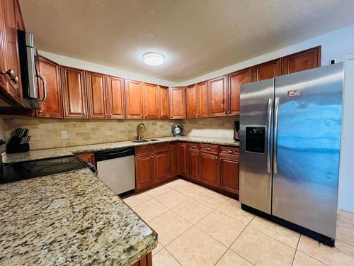 5678 Silvian Rd, West Palm Beach, FL, 33415-3637 | Card Image