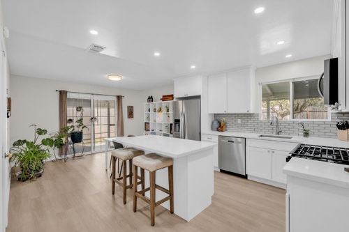 9427 Achates Cir, Sacramento, CA, 95826-5535 | Card Image