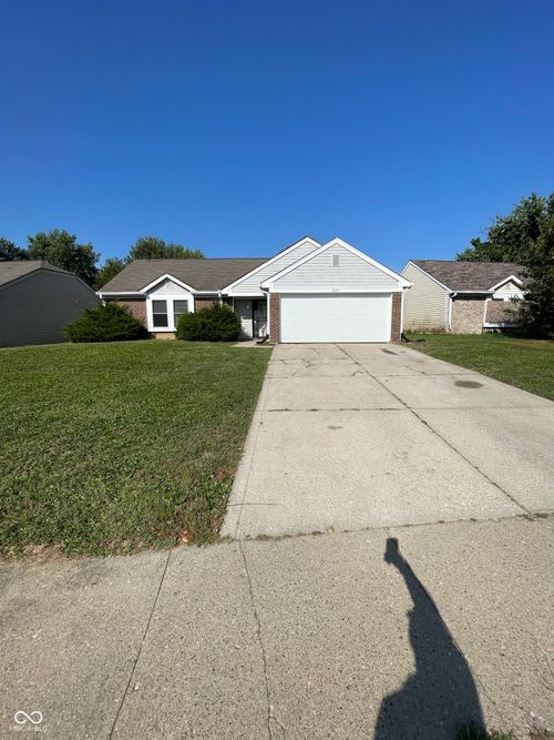 2717 N Rural St, Indianapolis, IN, 46218-5802 | Card Image