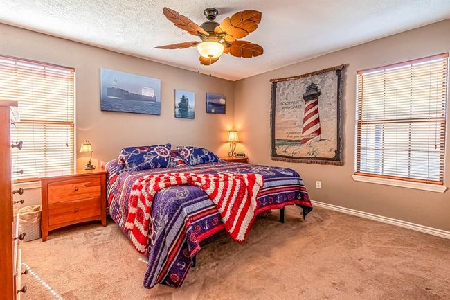 240 Coco Loop, House other with 2 bedrooms, 2 bathrooms and 2 parking in Pointblank TX | Image 14