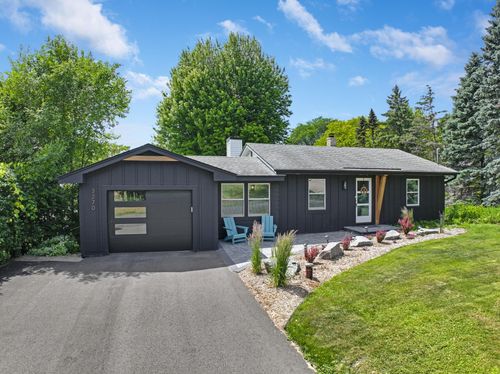 3270 Williams Ln, Minnetrista, MN, 55364-9418 | Card Image