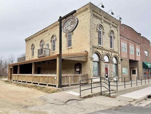 104-102-104 Allen St, Clinton, WI, 53525-9424 | Card Image