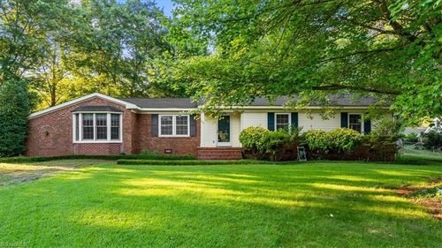 604 Oakdale St, Liberty, NC, 27298-2715 | Card Image