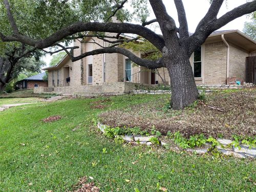 10506 Pagewood Dr, Dallas, TX, 75230-4256 | Card Image