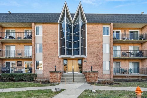 312-1004 N Mill St, Naperville, IL, 60563-2556 | Card Image