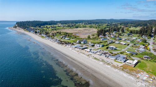 977 Moonraker Dr, Freeland, WA, 98249-9416 | Card Image