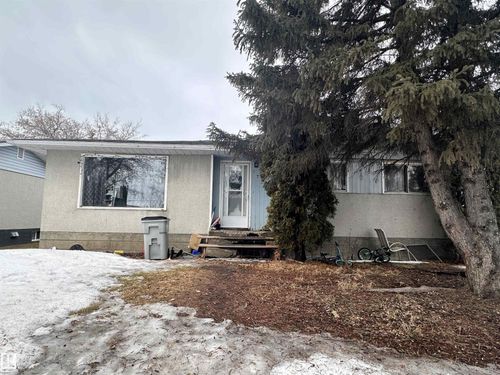 9724 102 Ave, Westlock, AB, T7P1Z8 | Card Image