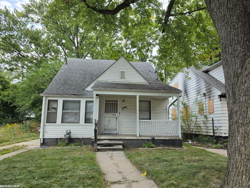 18269 Stout St, Detroit, MI, 48219-5708 | Card Image