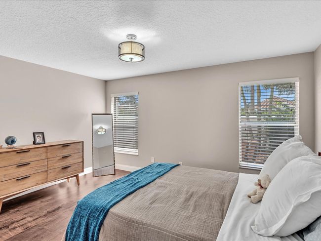 2970 Myrtle Oak Cir, House other with 2 bedrooms, 2 bathrooms and null parking in Davie FL | Image 22