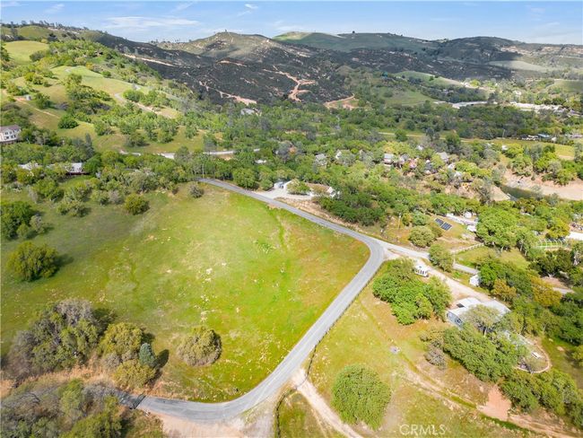 6319 Nacimiento Shores Rd, House other with 3 bedrooms, 2 bathrooms and 2 parking in Bradley CA | Image 10