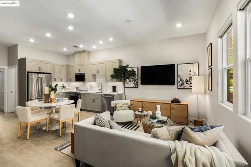 66-28954 Hayward Blvd, Hayward, CA, 94542 | Card Image