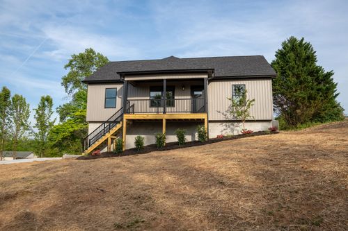 266 Willbrook Cir Ne, Cleveland, TN, 37323-8770 | Card Image