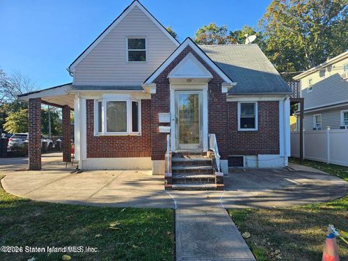 145 Oakdale Street, Staten Island, NY, 10308 | Card Image