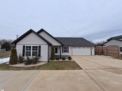 115 Otts Shoals Rd, Roebuck, SC, 29376-3343 | Card Image