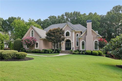 12135 Helleri Holw, Alpharetta, GA, 30005-7267 | Card Image